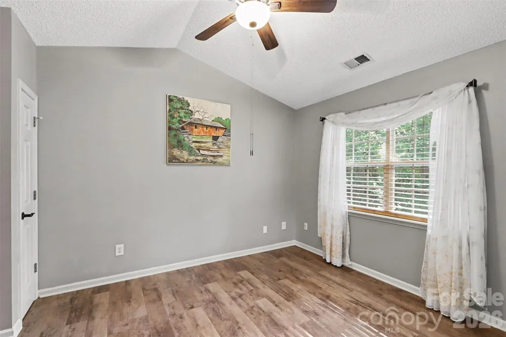 10150 Frosty Lane Charlotte, NC 28216