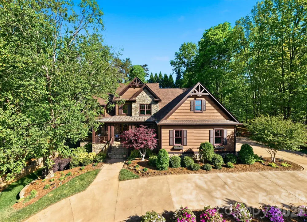 2748 Trent Drive NE Conover, NC 28613