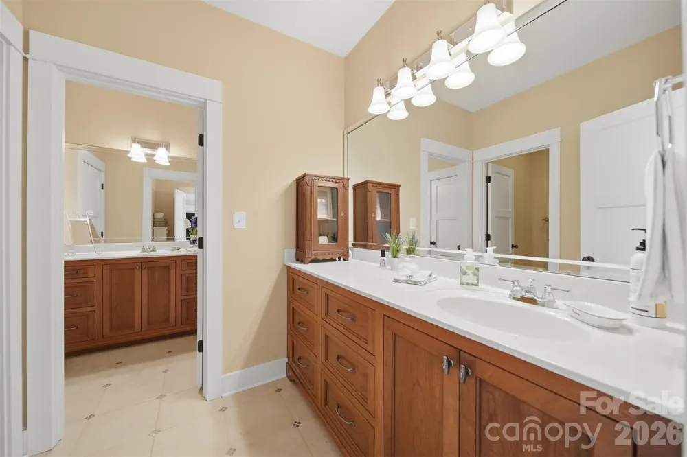 2748 Trent Drive NE Conover, NC 28613