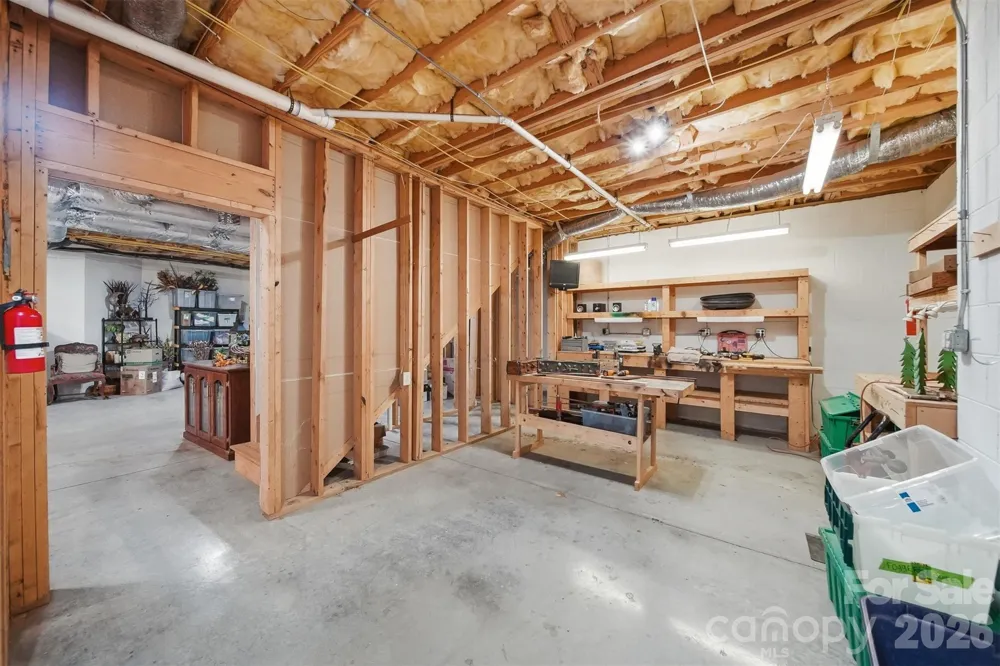 2748 Trent Drive NE Conover, NC 28613