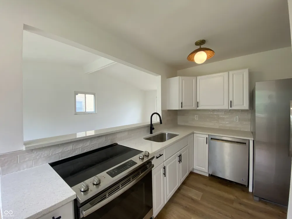2925 Baltimore Avenue Indianapolis, IN 46218