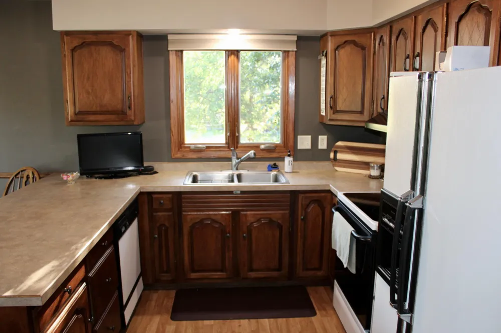 14372 Riverbend Trail Thief River Falls, MN 56701