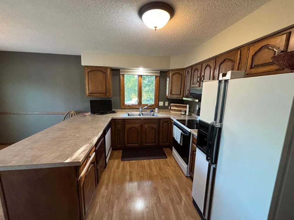 14372 Riverbend Trail Thief River Falls, MN 56701
