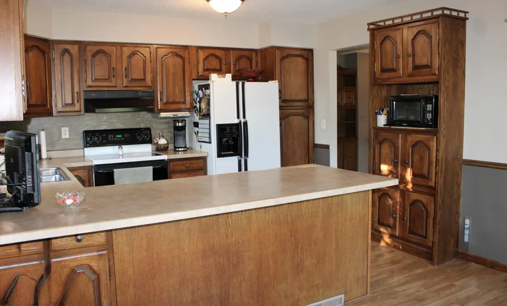 14372 Riverbend Trail Thief River Falls, MN 56701