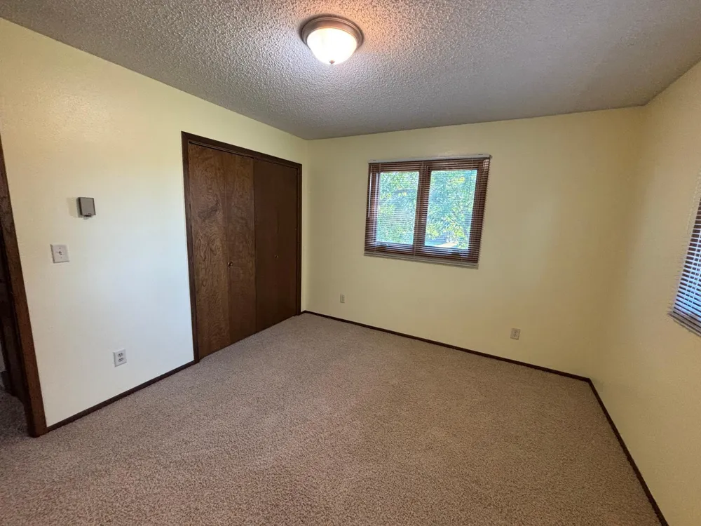 14372 Riverbend Trail Thief River Falls, MN 56701