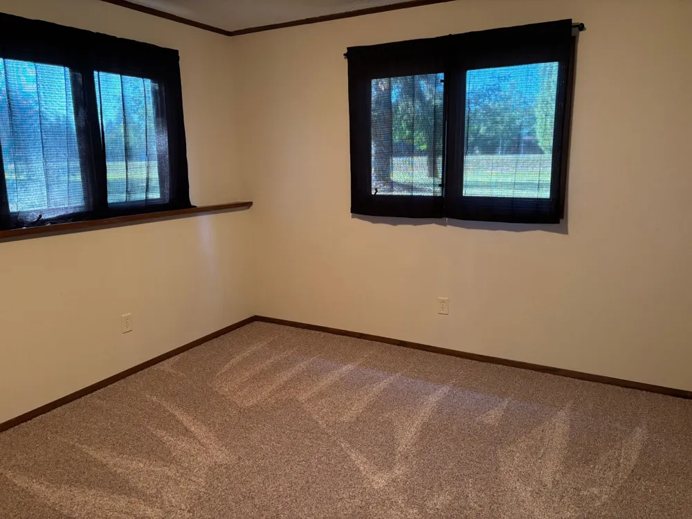 14372 Riverbend Trail Thief River Falls, MN 56701
