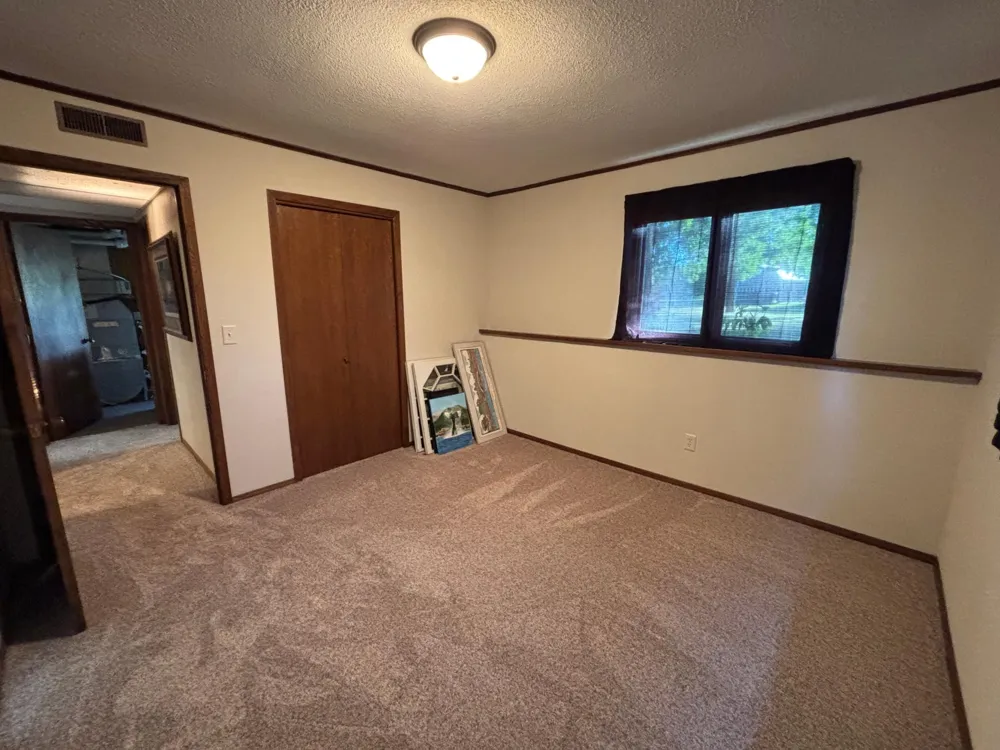 14372 Riverbend Trail Thief River Falls, MN 56701