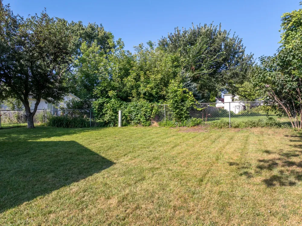 1409 7th Avenue NW Rochester, MN 55901