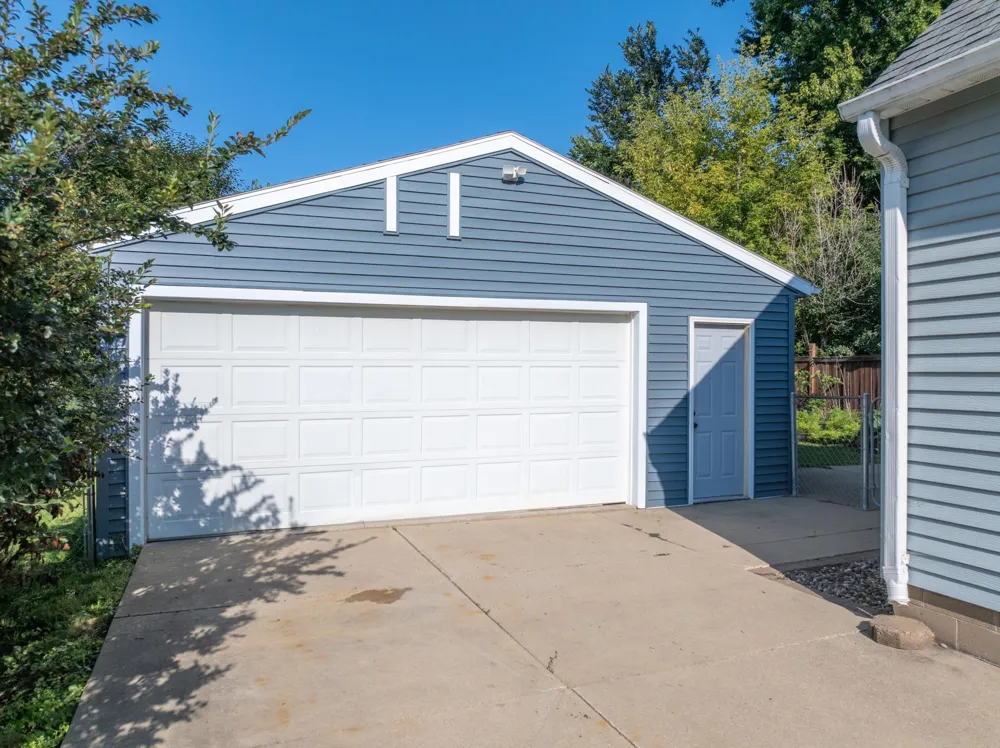 1409 7th Avenue NW Rochester, MN 55901