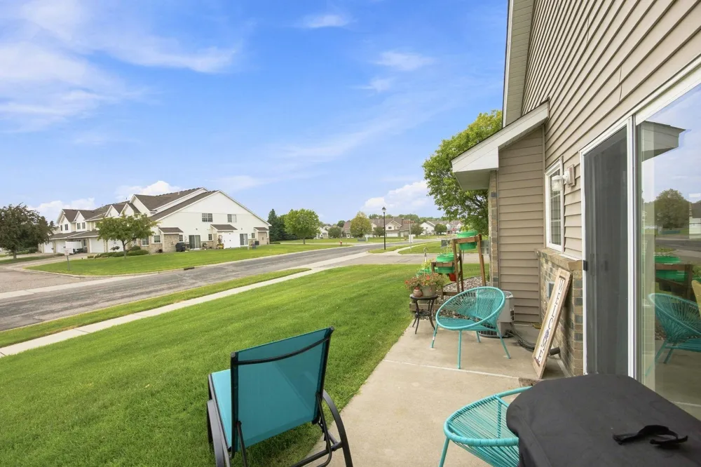 17530 Gillette Way #7052 Lakeville, MN 55044