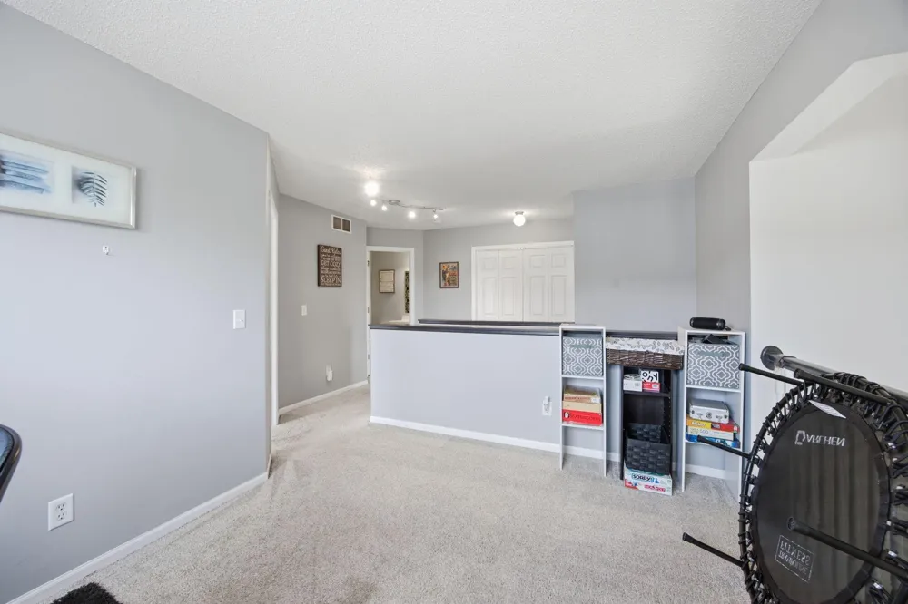 17530 Gillette Way #7052 Lakeville, MN 55044