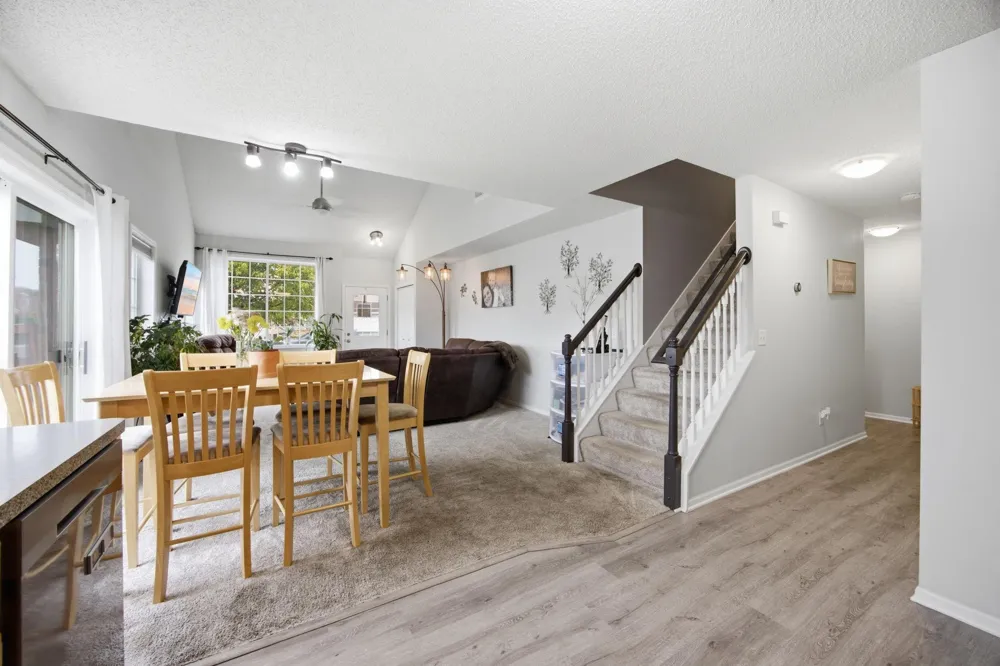 17530 Gillette Way #7052 Lakeville, MN 55044