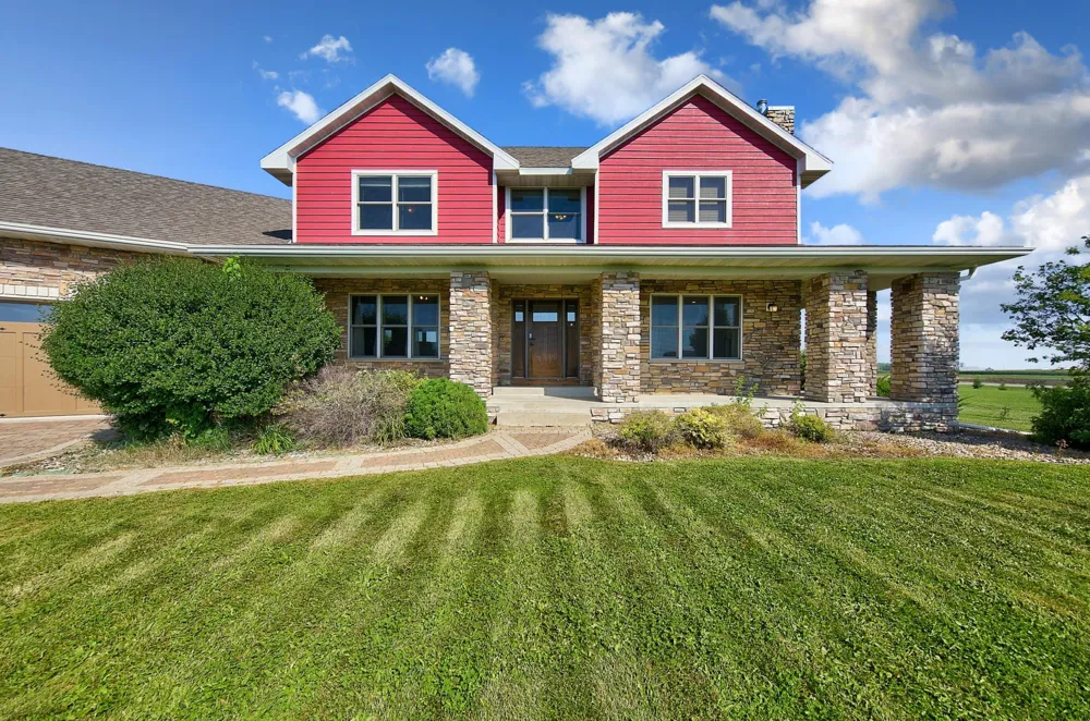751 S 12th Street Bird Island, MN 55310