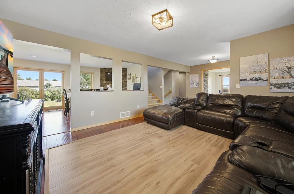 751 S 12th Street Bird Island, MN 55310