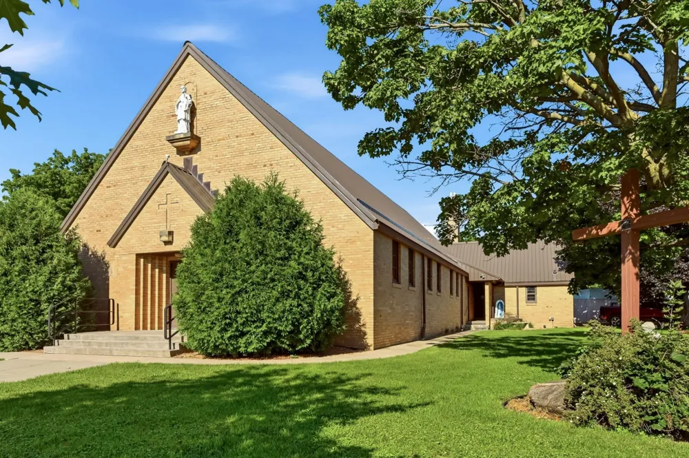 720 1st Street West Concord, MN 55985