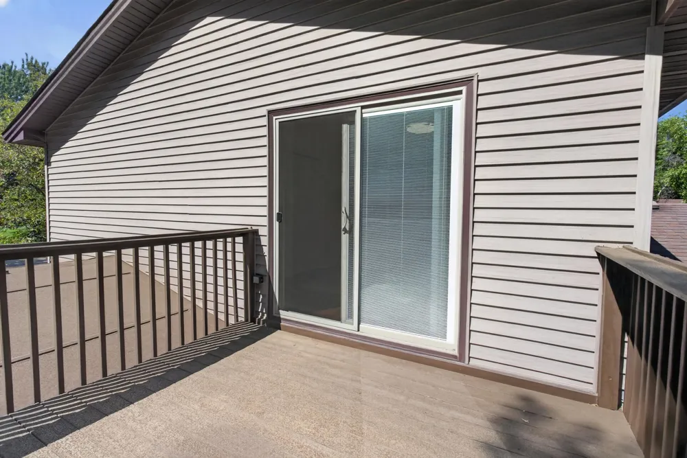 2133 76th Court Brooklyn Park, MN 55444