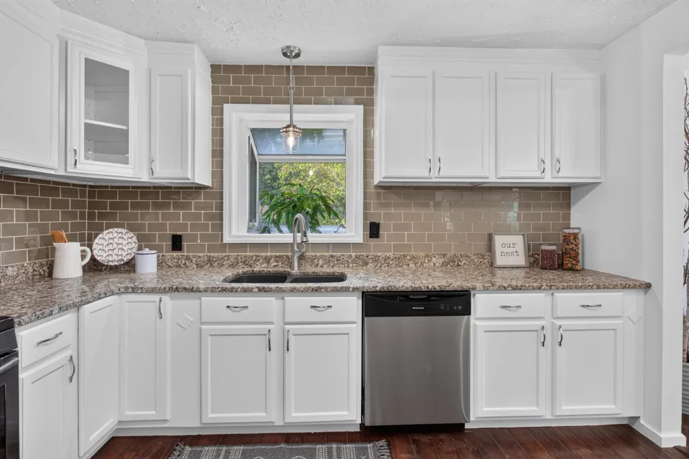 2133 76th Court Brooklyn Park, MN 55444