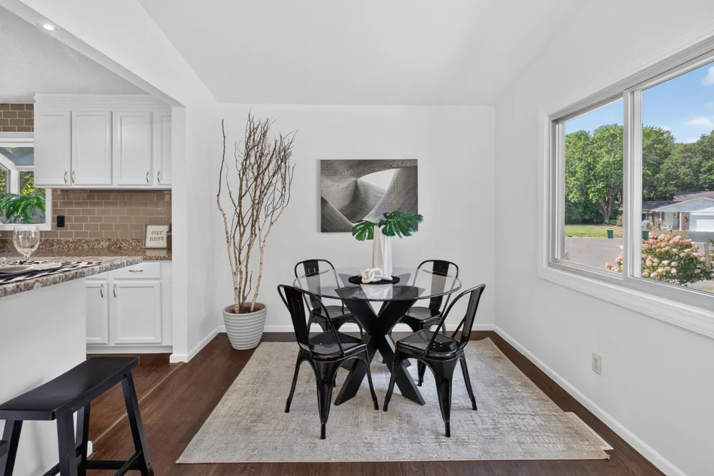 2133 76th Court Brooklyn Park, MN 55444