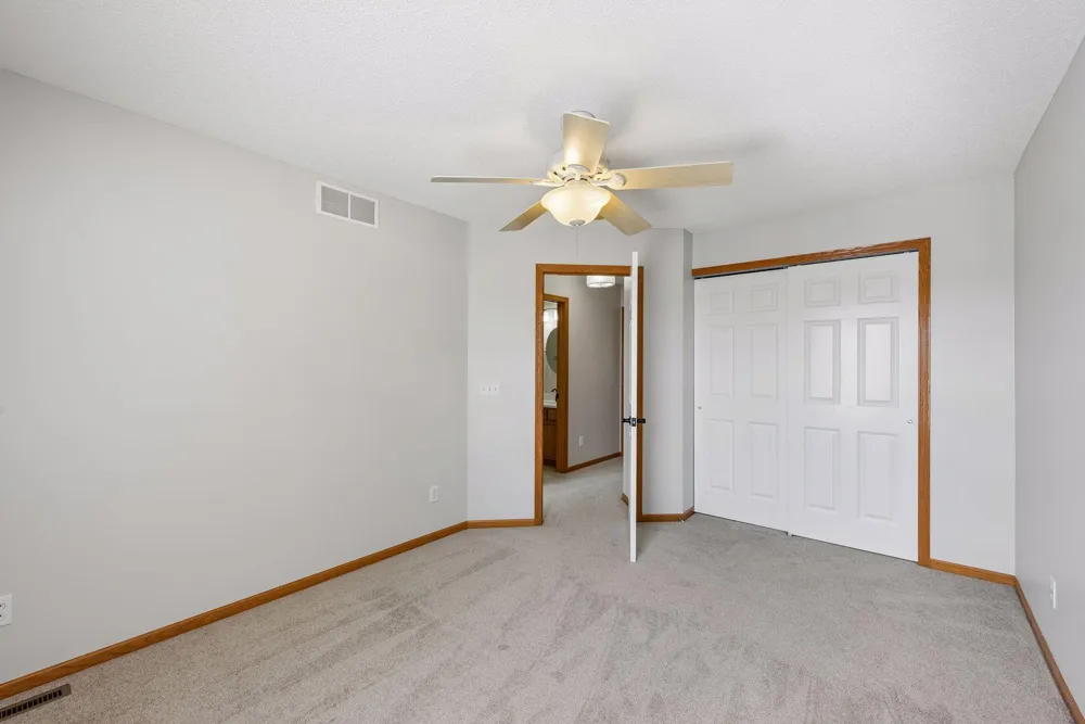 727 2nd Street NE Hopkins, MN 55343