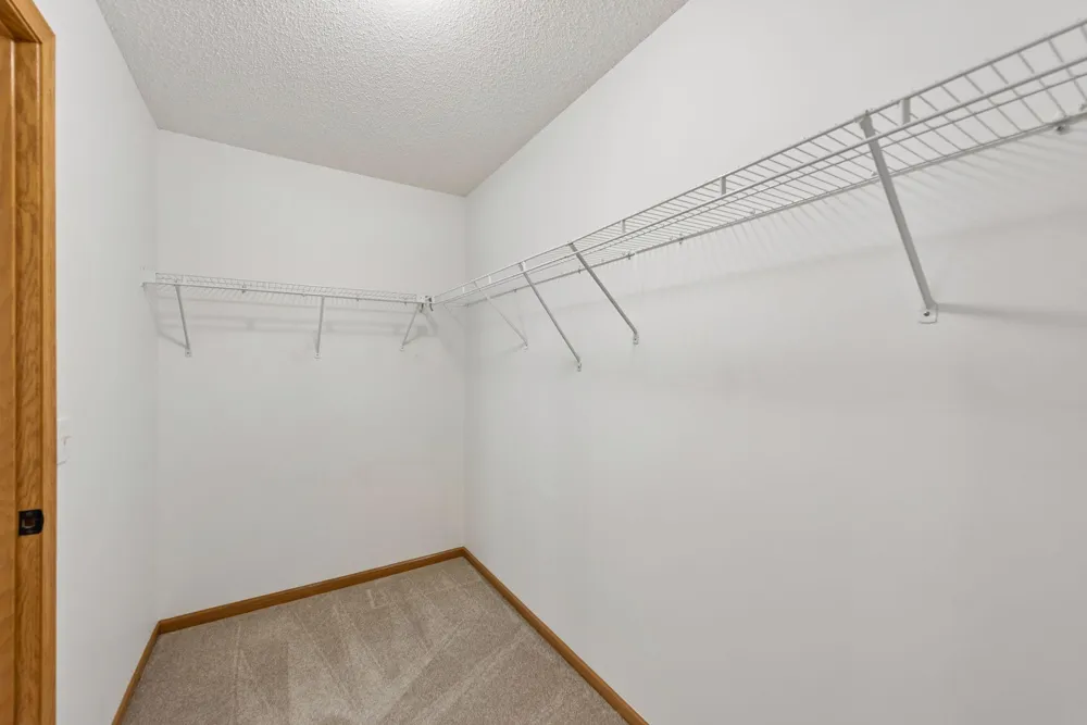 727 2nd Street NE Hopkins, MN 55343