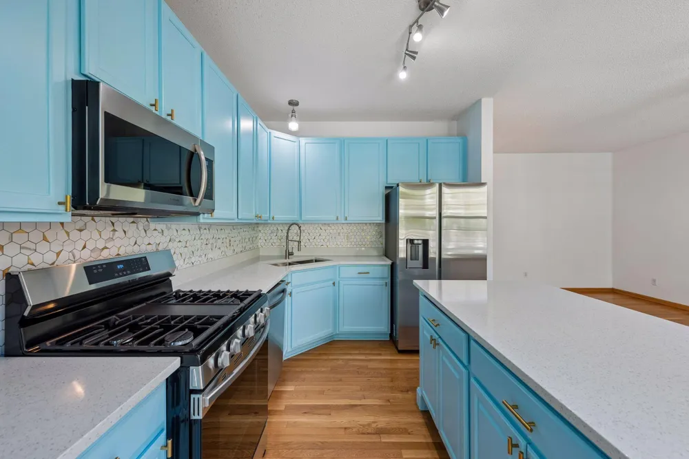 727 2nd Street NE Hopkins, MN 55343