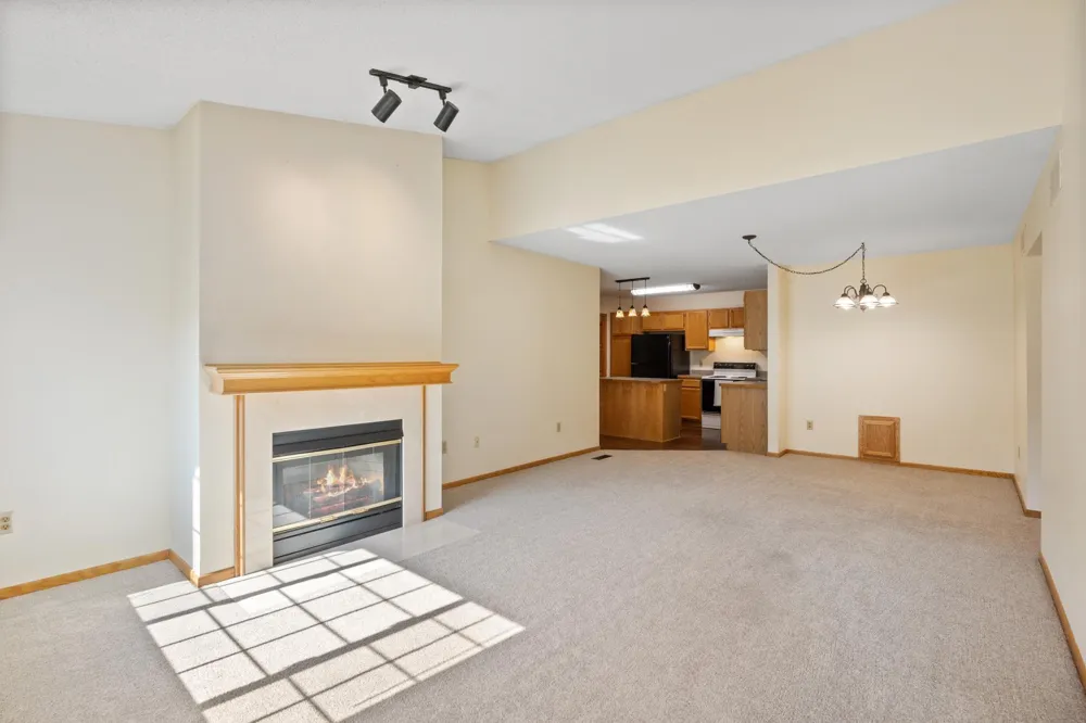 4143 Ruby Lane #72 Eagan, MN 55122