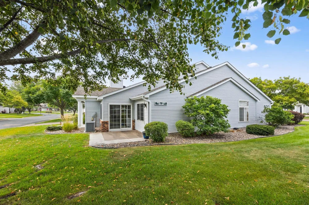 4143 Ruby Lane #72 Eagan, MN 55122