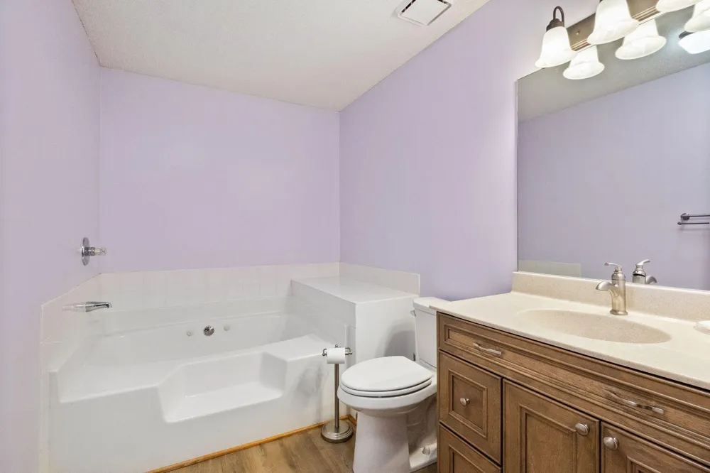 4143 Ruby Lane #72 Eagan, MN 55122
