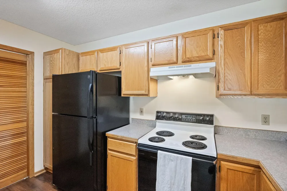 4143 Ruby Lane #72 Eagan, MN 55122