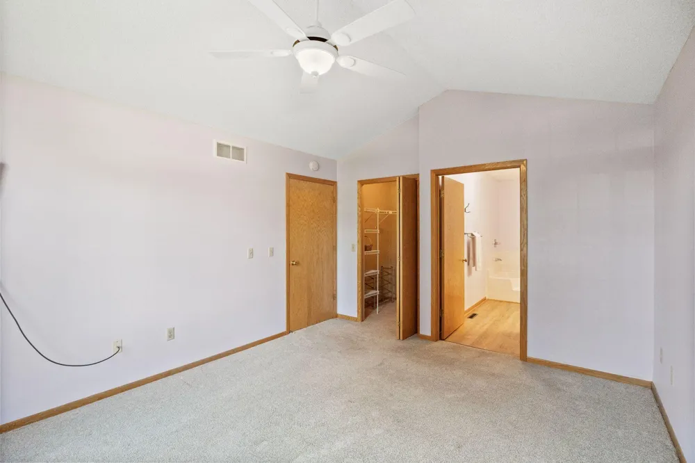 4143 Ruby Lane #72 Eagan, MN 55122