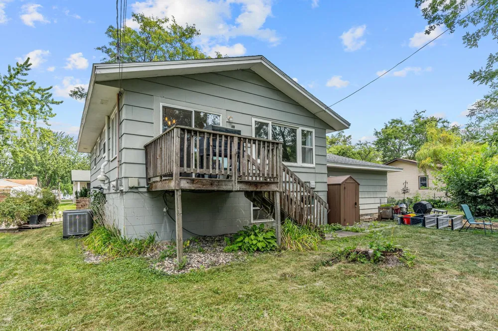 16515 Frazer Way W Rosemount, MN 55068