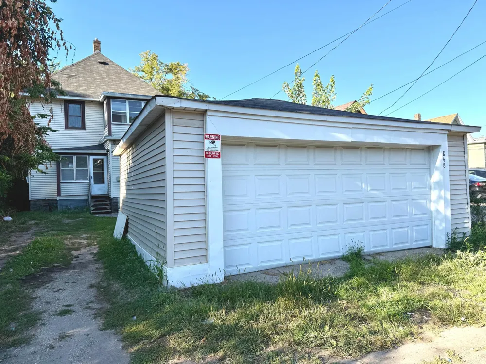 848 Beech Street Saint Paul, MN 55106