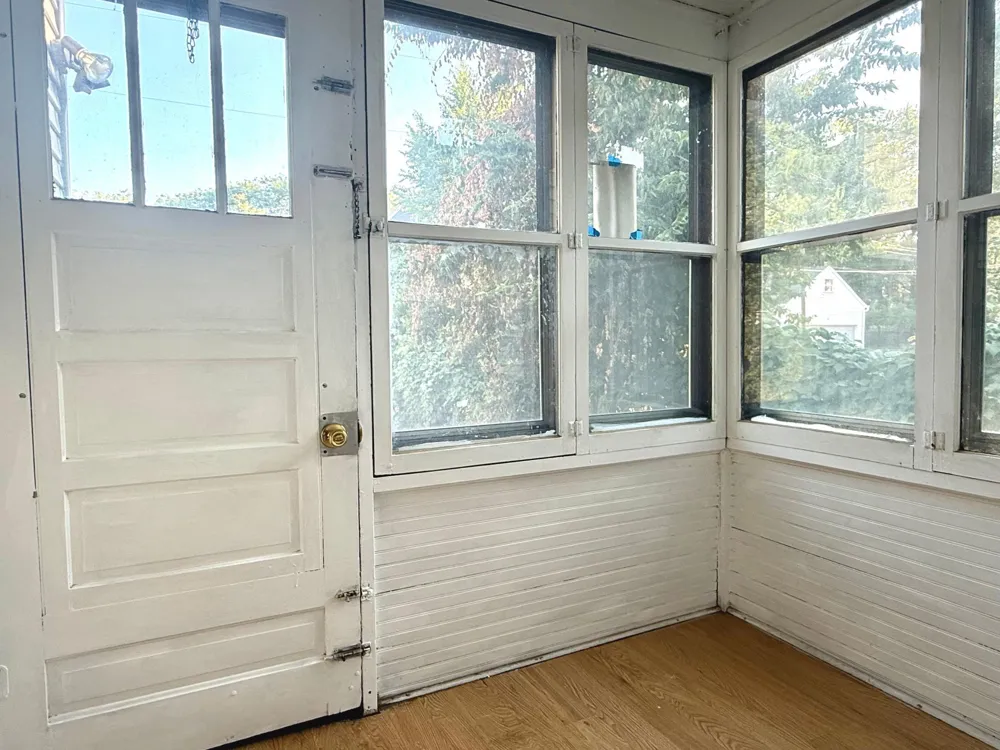 848 Beech Street Saint Paul, MN 55106