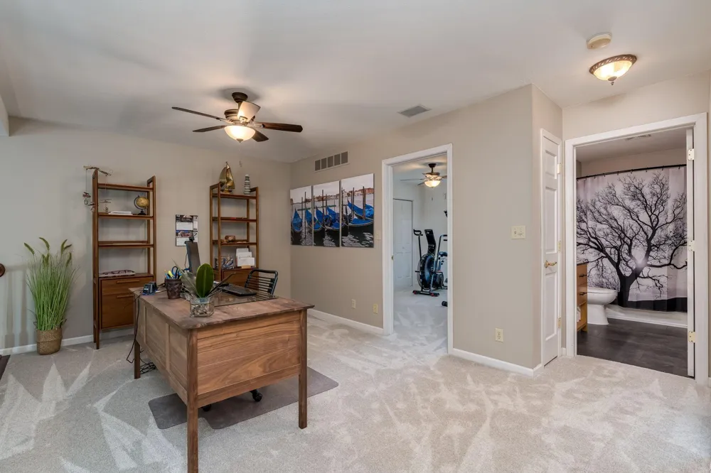 121 Bartholomew Lane Mankato, MN 56001