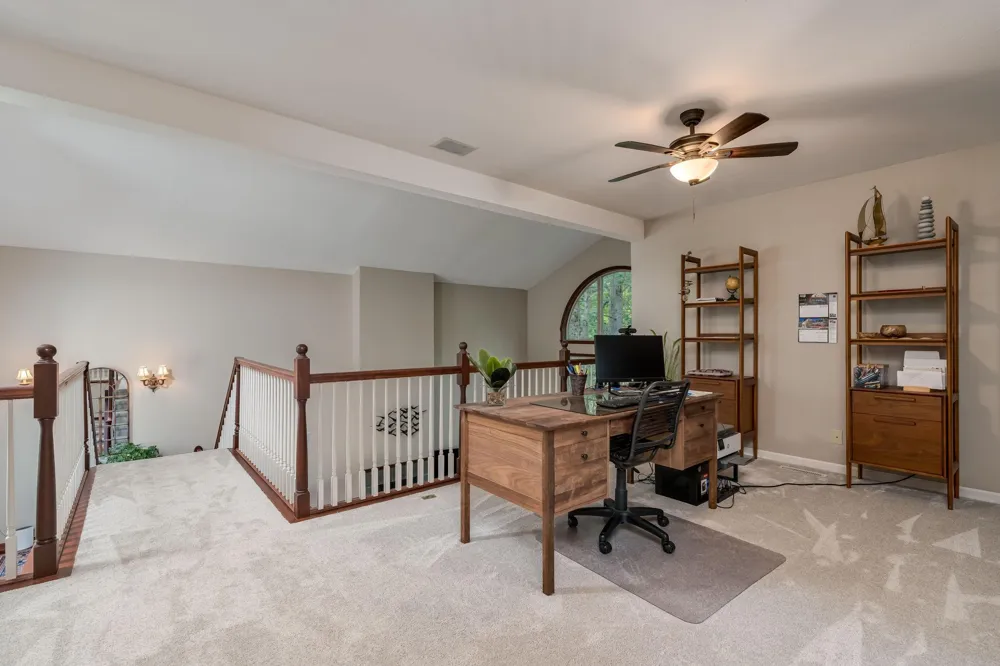 121 Bartholomew Lane Mankato, MN 56001