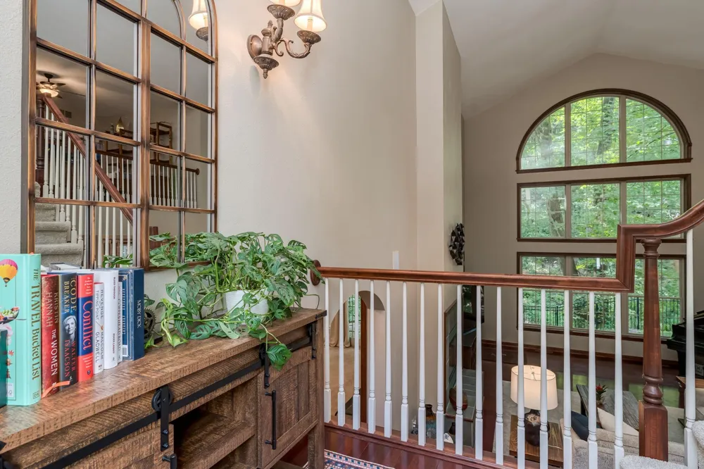 121 Bartholomew Lane Mankato, MN 56001