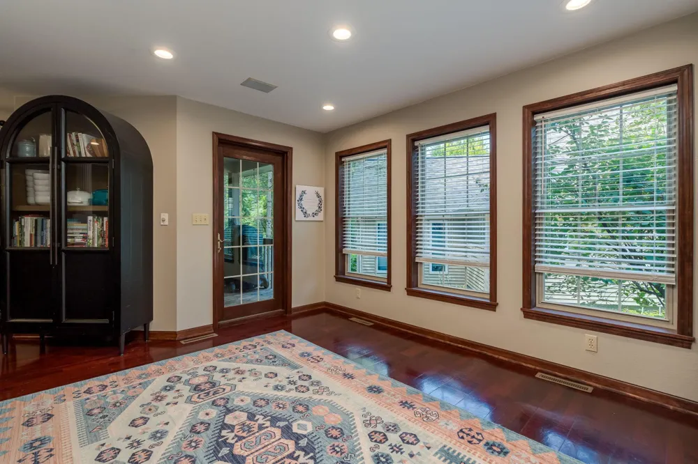 121 Bartholomew Lane Mankato, MN 56001