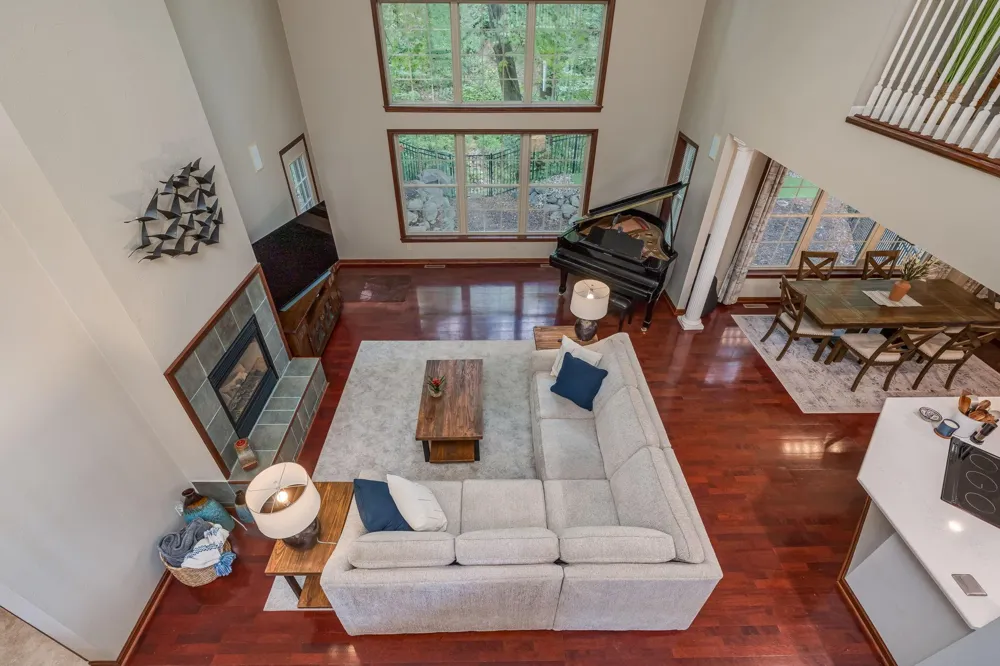121 Bartholomew Lane Mankato, MN 56001
