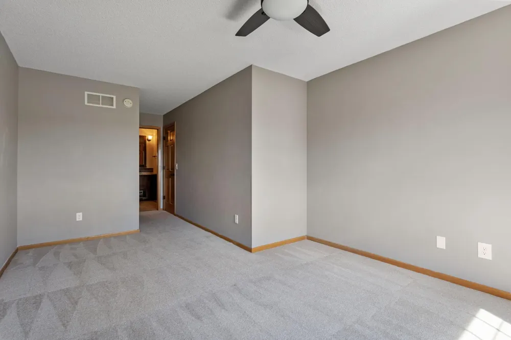 13440 60th Place #121 Plymouth, MN 55446