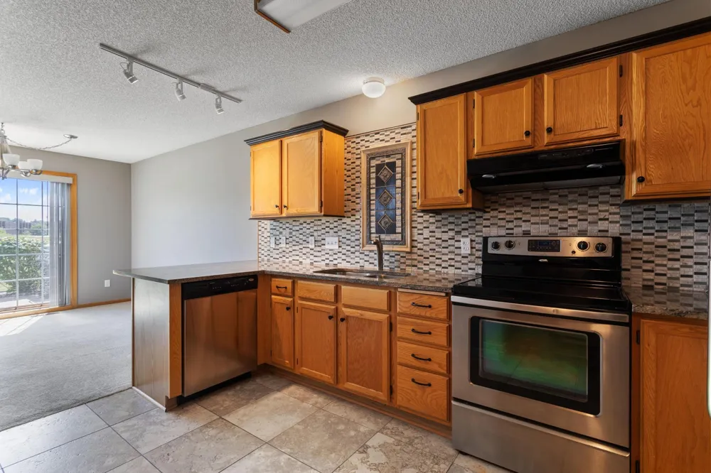 13440 60th Place #121 Plymouth, MN 55446