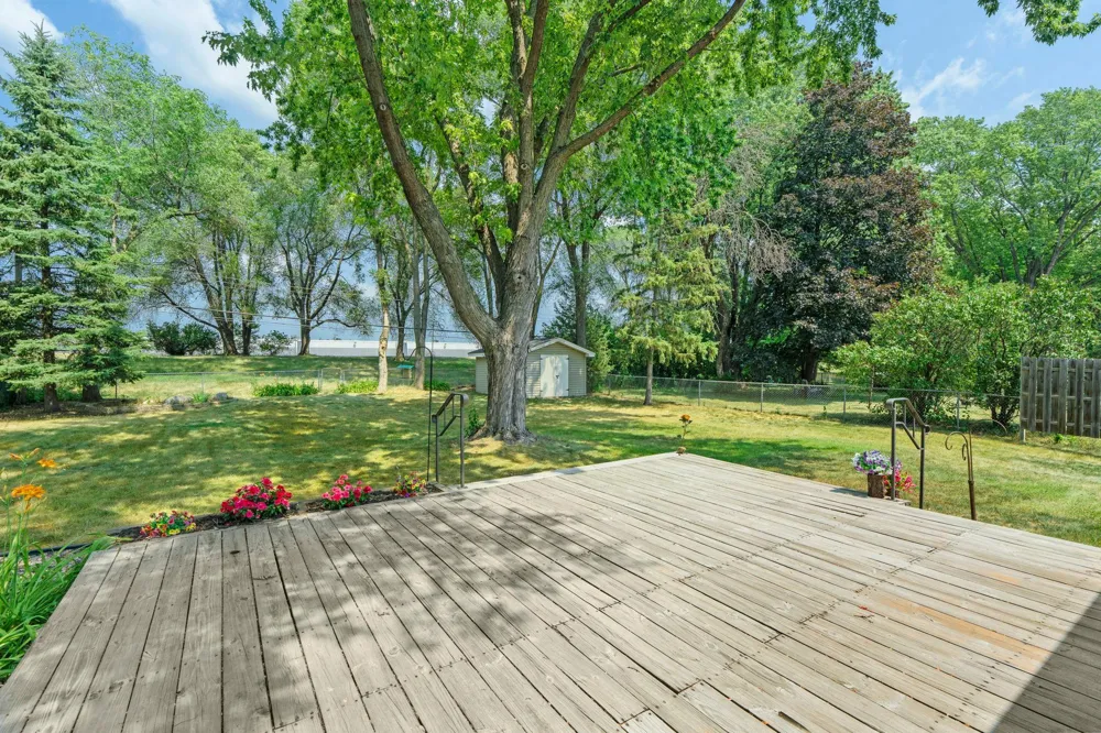 8372 50th Avenue New Hope, MN 55428