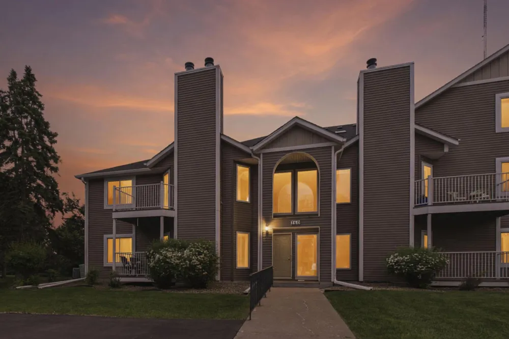 760 County Road F W #702 Shoreview, MN 55126
