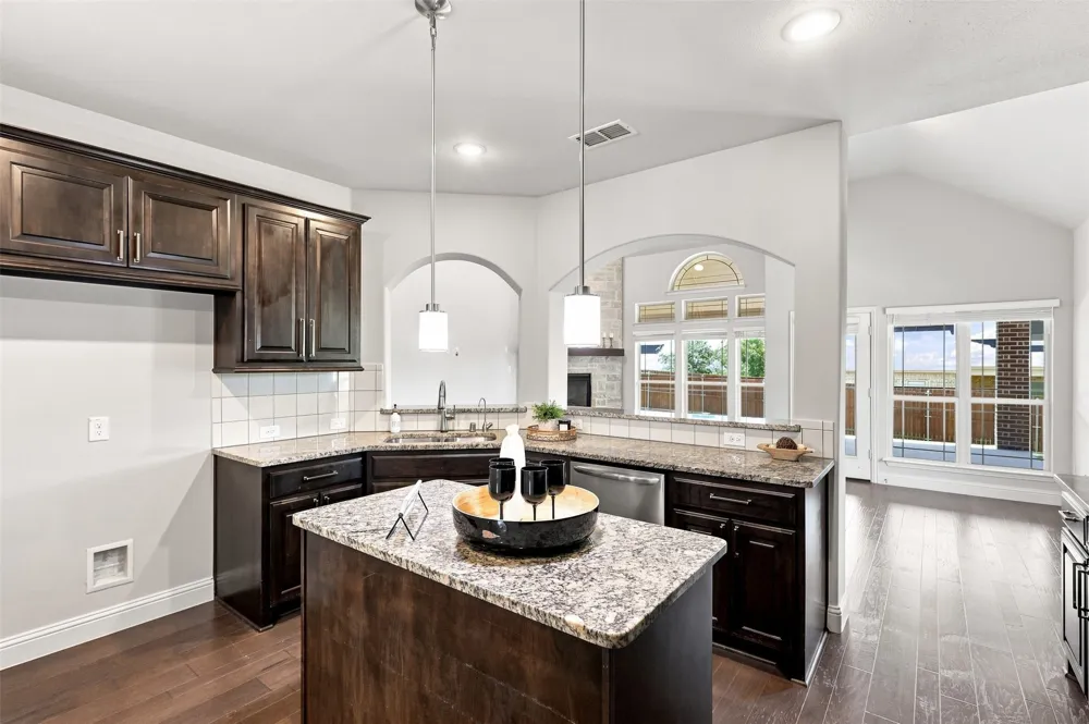 3233 Rolling Meadow Drive Anna, TX 75409