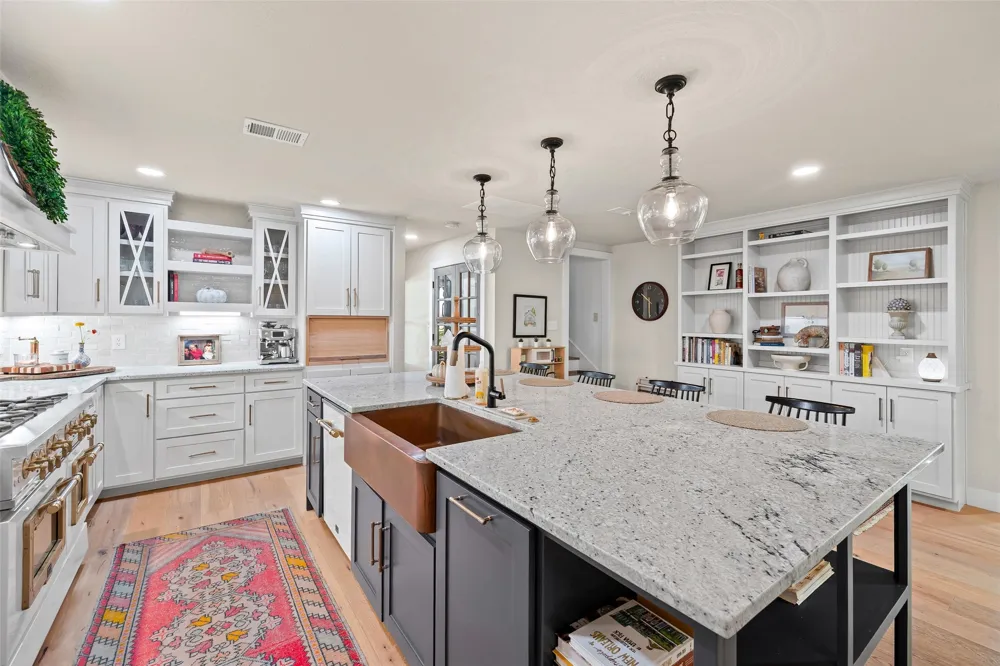 4732 County Road 206 Grandview, TX 76050