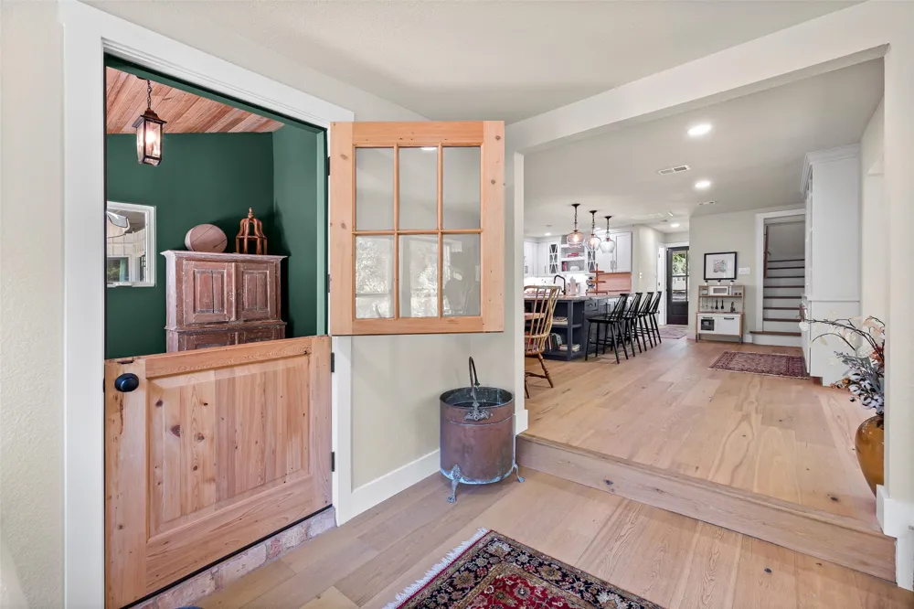 4732 County Road 206 Grandview, TX 76050