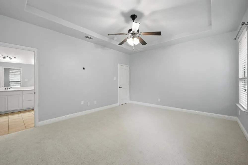 916 Llano Falls Drive McKinney, TX 75071