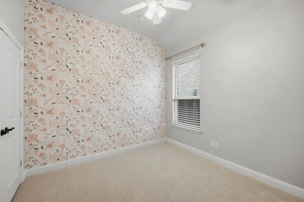 916 Llano Falls Drive McKinney, TX 75071
