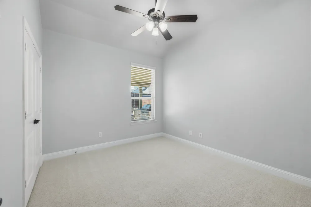 916 Llano Falls Drive McKinney, TX 75071