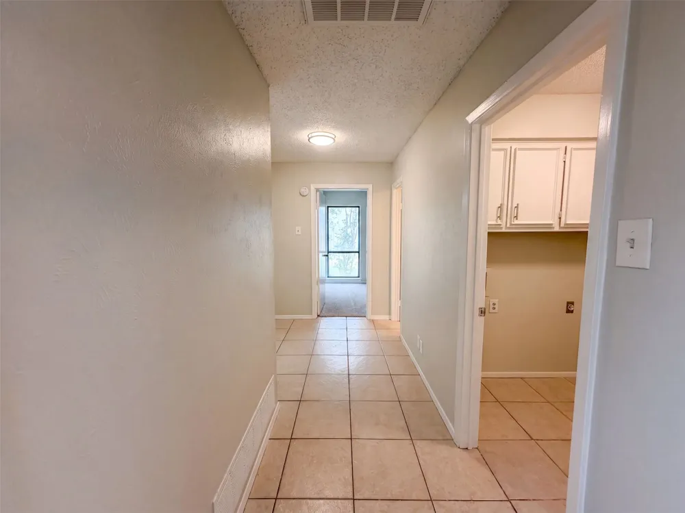 742 Hummingbird Circle Lewisville, TX 75067