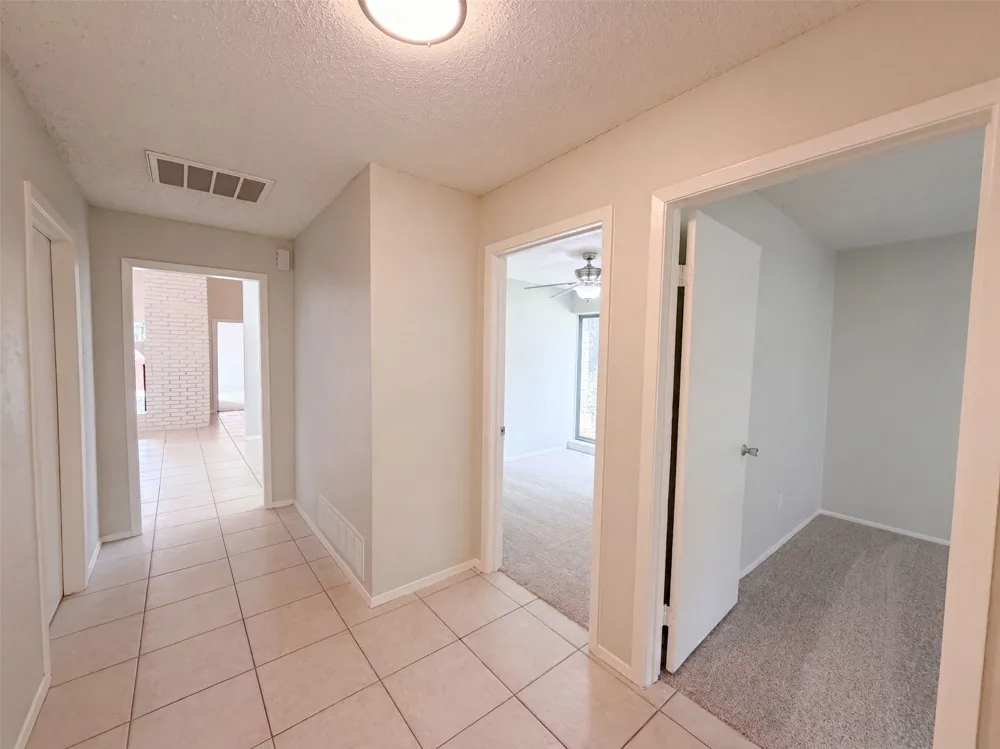 742 Hummingbird Circle Lewisville, TX 75067